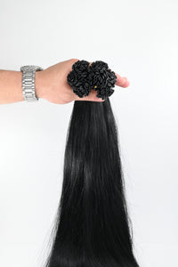 Double Drawn Hair - Keratin Bond Hair Extensions (1g per Strand) - Black | 65 cm
