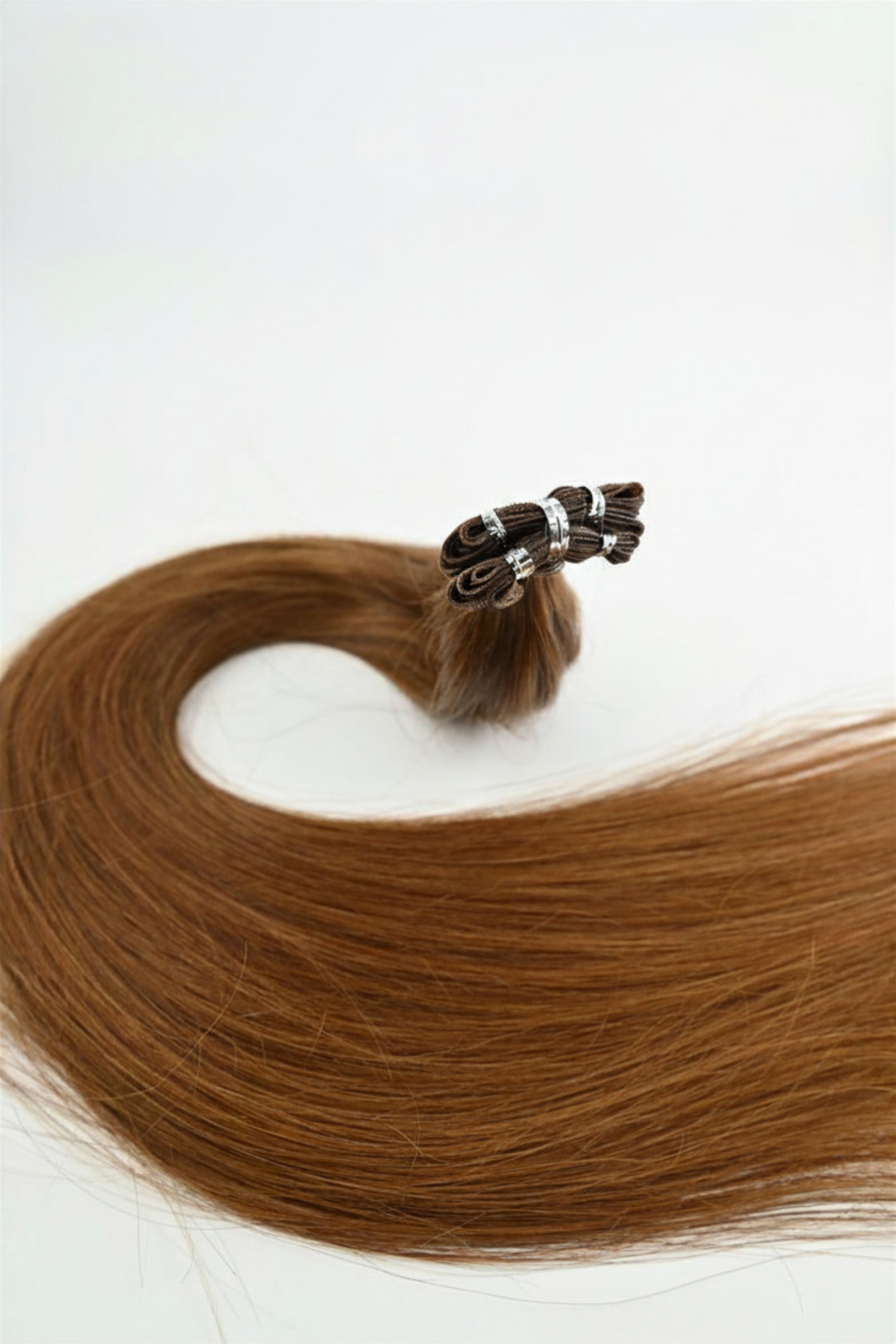Genius Weft Hair Extensions – Light Copper Brown – 65cm/26 inch
