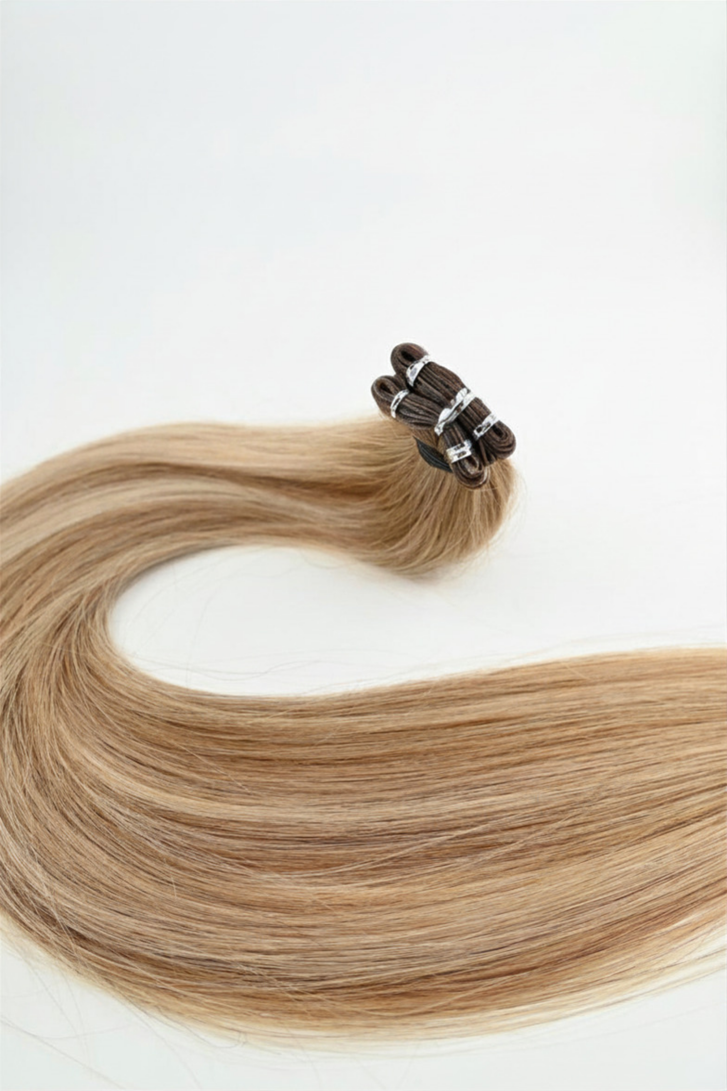 Genius Weft Hair Extensions – Golden Blonde Highlight Mix – 65cm/26 inch