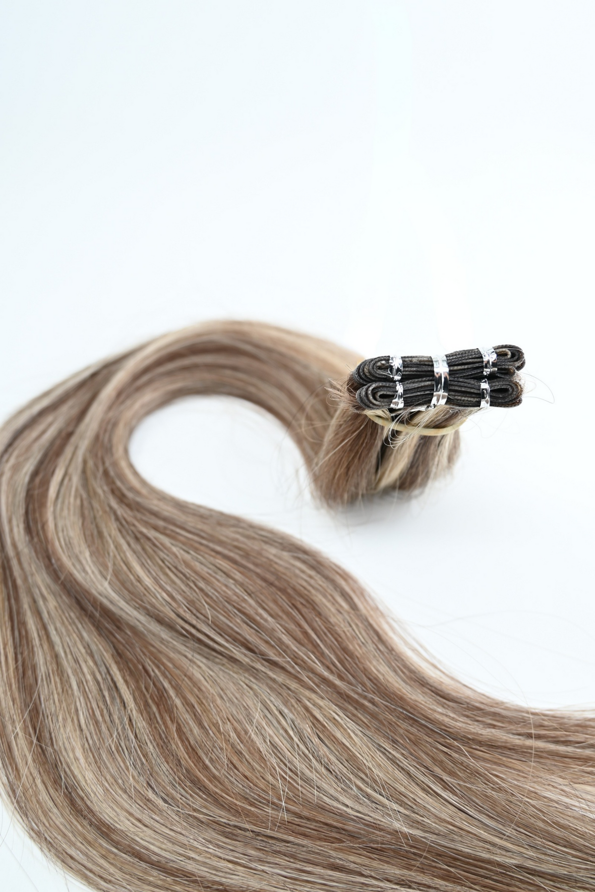 Genius Weft Hair Extensions – Chocolate Brown & Blonde Highlights – P4/613#