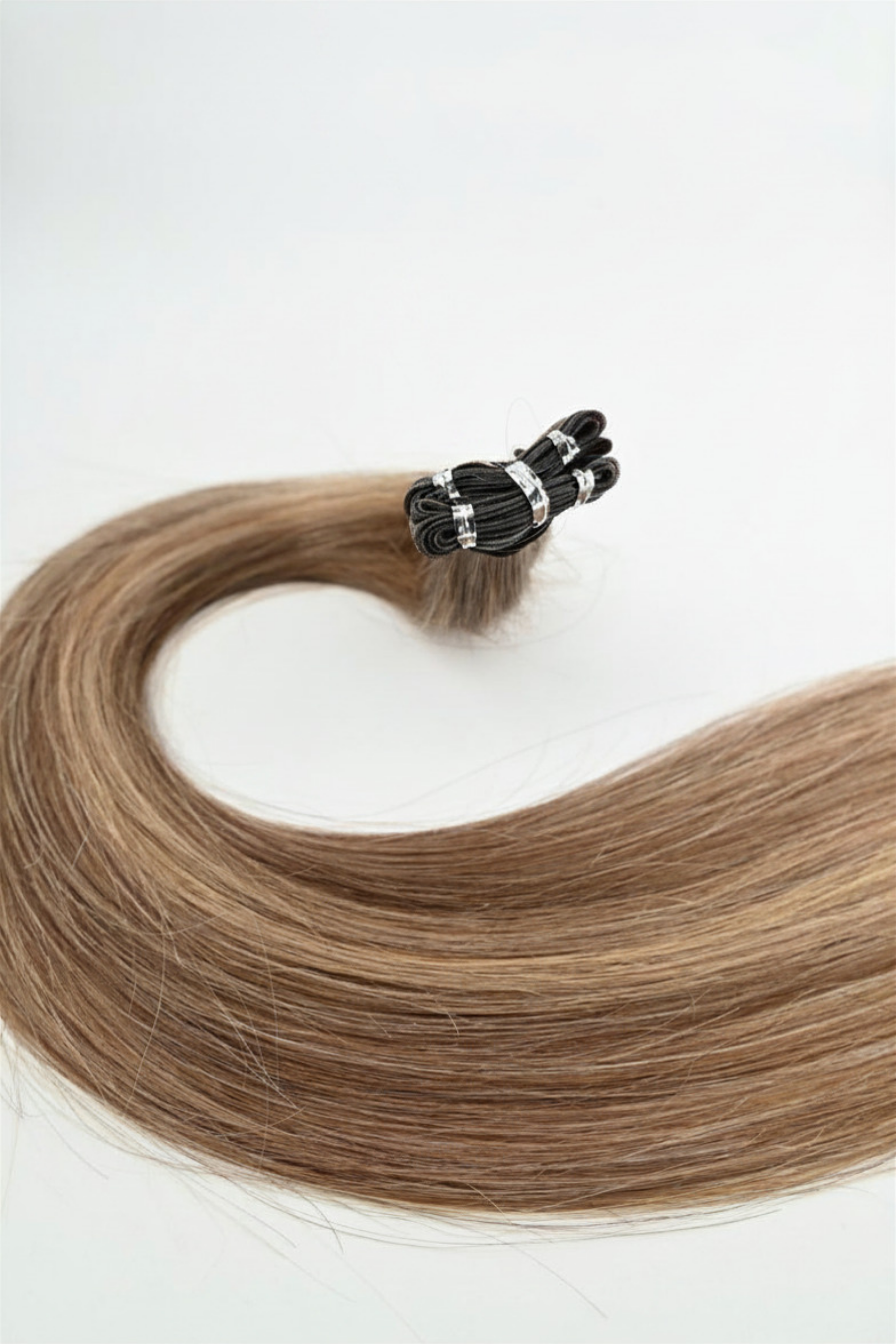Genius Weft Hair Extensions – Light Brown Blonde Mix – 65cm/26 inch